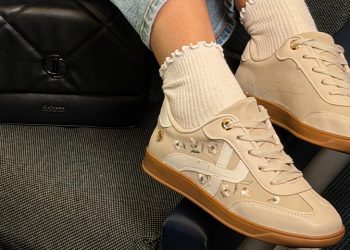 Flores, flores e mais flores: bordados florais dominam os looks